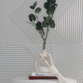 Clustered Shell Decorative Garland