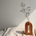 Varnah Vase