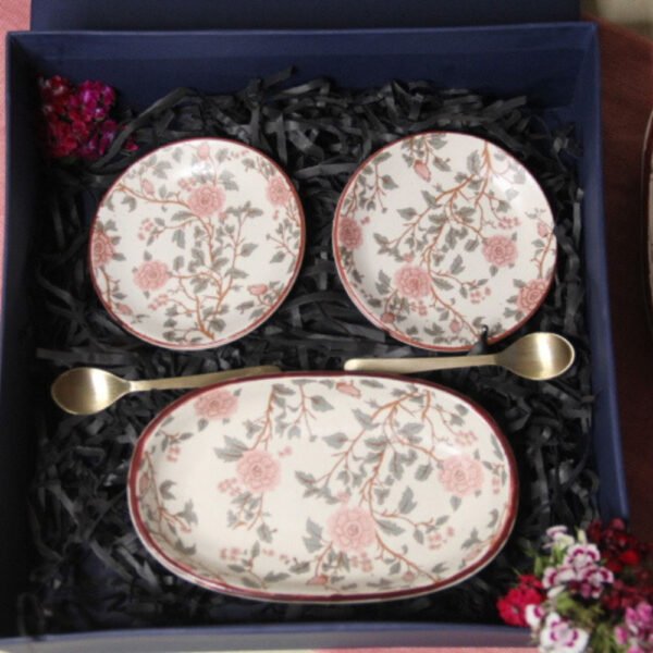 Peony Breakfast Table Gift Box (Set of 5)