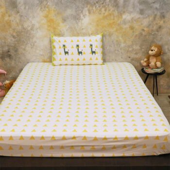 My Best Friend Gira The Giraffe Yellow Bed Set