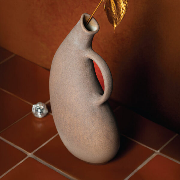 Maude Jug Vase - Image 3