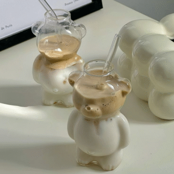 Teddy-Shaped Borosilicate Glass Mug with Straw