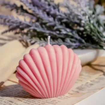 Pink sea shell Candle